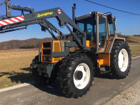 Renault 145-14 TX sa utovarivačem