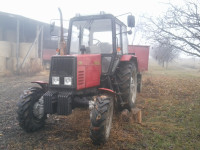 Traktor Belarus 820