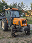 Traktor Renault Fructus 140