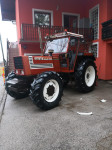 Traktor Fiat 130-90