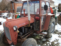 Traktor IMT - 533 s kabinom