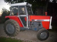 Traktor IMT 560