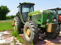 Traktor John Deere 4755