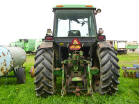 Traktor John Deere 4755