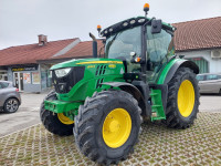 TRAKTOR JOHN DEERE 6120R -55KM/SAT