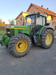 Traktor john deere 6910