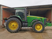 PRODANO John Deere 8230