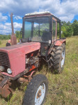Traktor MTZ-550