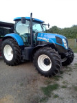 Traktor New Holland