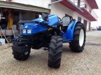 Traktor NEW HOLLAND 50ks