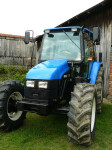 Traktor New Holland