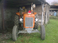 Traktor oldtimer Zadrugar