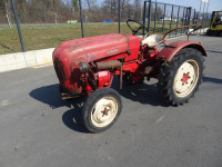Traktor Porsche Junior 109 - TR008