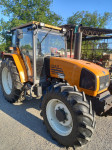 TRAKTOR RENAULT CERES 330