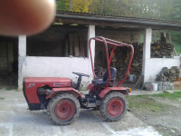 Traktor "Tomo Vinković" TV-822