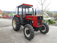 Traktor Univerzal 530 DTC