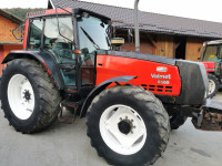 Traktor Valmet 8100