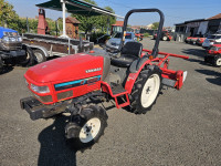 TRAKTOR YANMAR AF 222 S