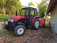 Traktor YTO 454 S KABINOM