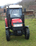 Traktor YTO 454