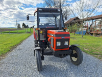 Traktor Zetor 4320