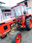 Traktor Zetor 4712 sa kabinom