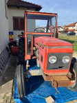 Traktor Zetor 4911