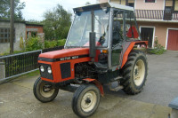 traktor zetor 5211