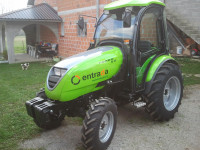 Tuber 50 s prednjim utovarivačem