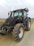Traktor Valtra N124
