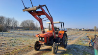 ZETOR 5211 SA UTOVARIVAČEM