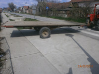 PRODAJEM traktorsku prikolicu