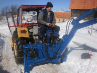 rovokopač za traktor