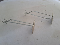 nosaci artikla,30 kom,40 eura