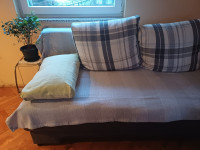 POKLANJAM očuvani kauč