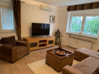 Trosjed, jednosjed i tabure