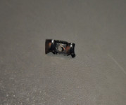 Bass String Retainer Crni