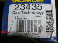 Zadnji amortizeri za Nissan Primera karavan 2 komada NOVO