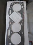 FIAT TIPO TEMPRA PUNTO 90 1,6 SOHC TRKAĆA BRTVA GLAVE