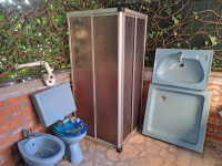 Tuš kabina kolpasan