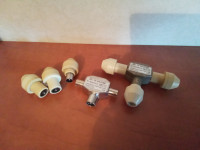 Antenski Razdjelnik sa konektorima