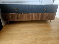 Dogtas dizajnerska komoda 600€