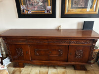 Drvena komoda antiqna