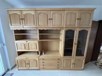 MASIVNI REGAL ZA DNEVNI BORAVAK!