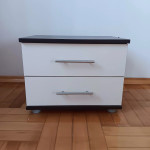 Noćni ormarići 2 komada