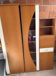 Prodajem ormare za dnevni boravak