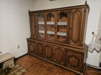 Prodajem regal od punog drveta