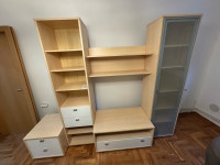 Regal za dnevni boravak