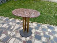 stolovi granit