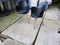Vrhunske dizajnerske metal-plastične stolice 30 kom